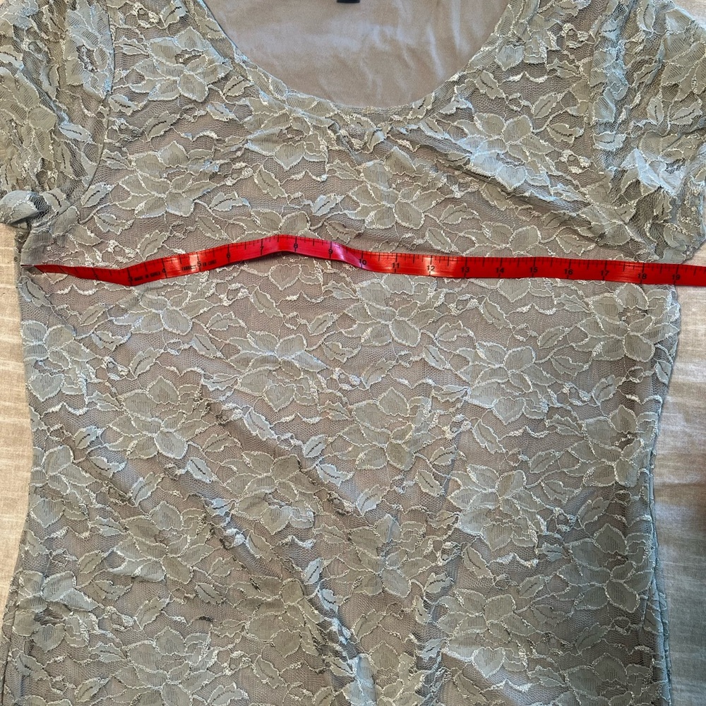 Lace tee - Picture 5 of 6